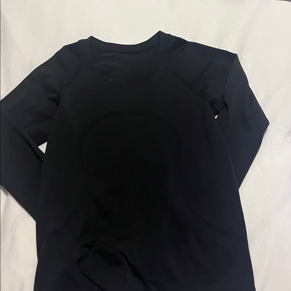 Lululemon Swiftly tech